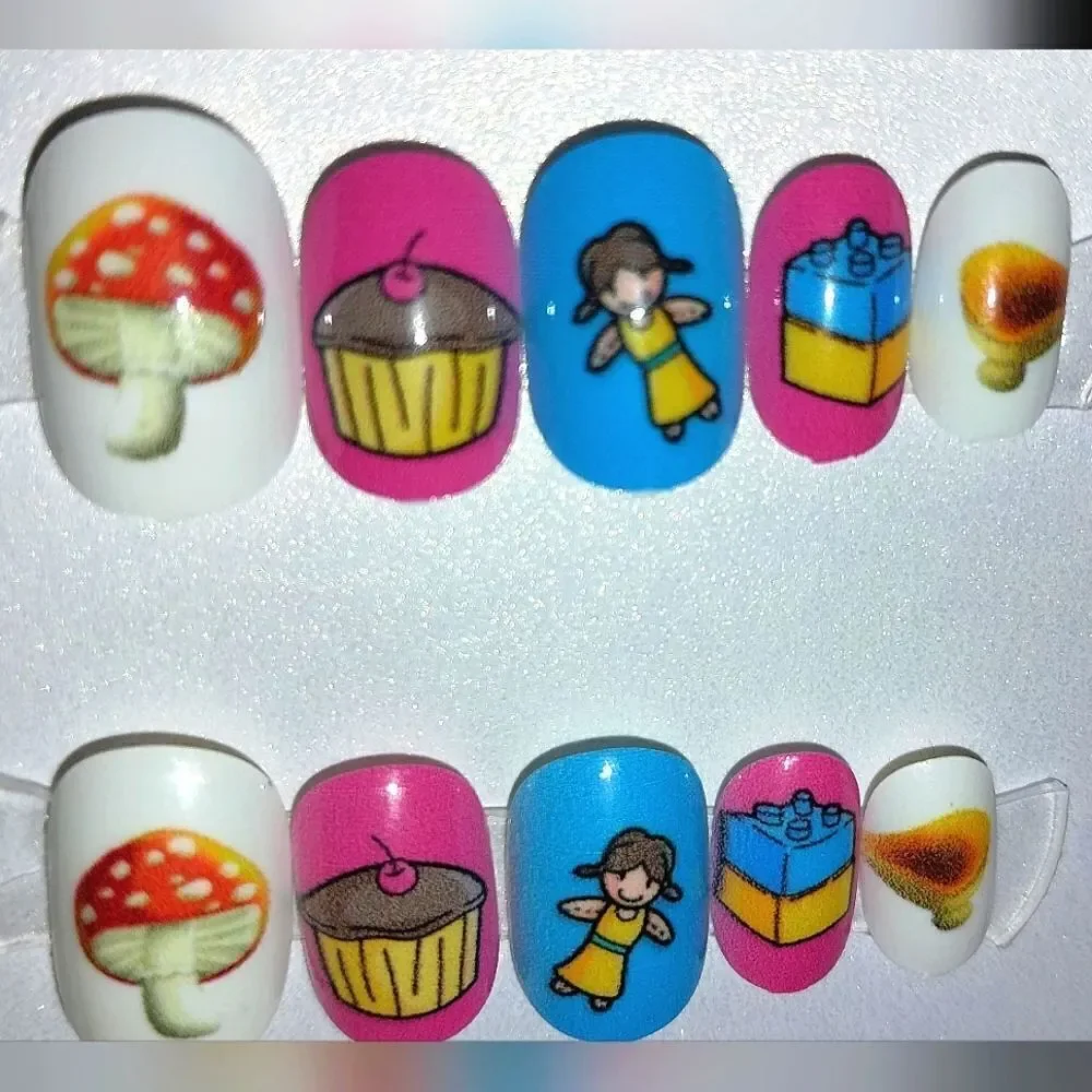 Kids custom It's a girls thing 10pc  press on nails for girls and teens